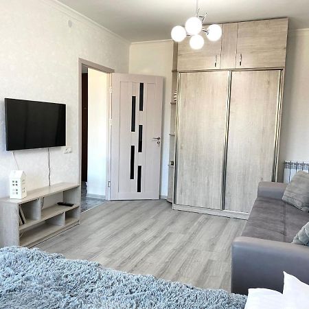 Modern Apartment In The Heart Of غيومري المظهر الخارجي الصورة